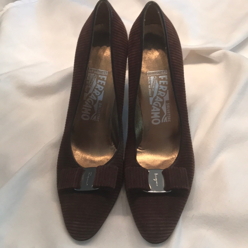 Salvatore Ferragamo Brown Corduroy Pumps - Picture 2 of 9